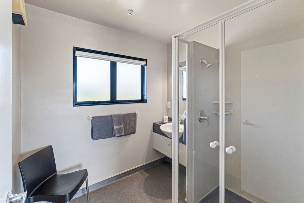 Two bedroom motel unit bathroom, Motueka