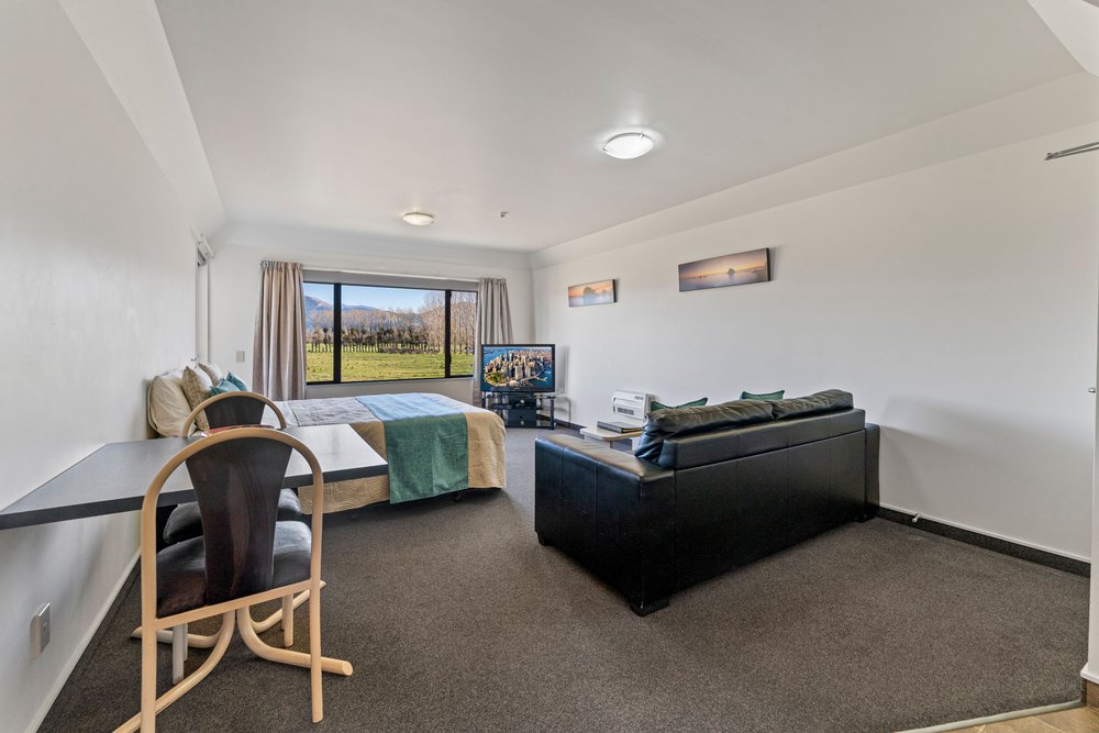 Avalon Motels couples one bedroom apartment, Motueka